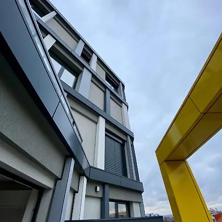 David O2 Arena Apartment Prague